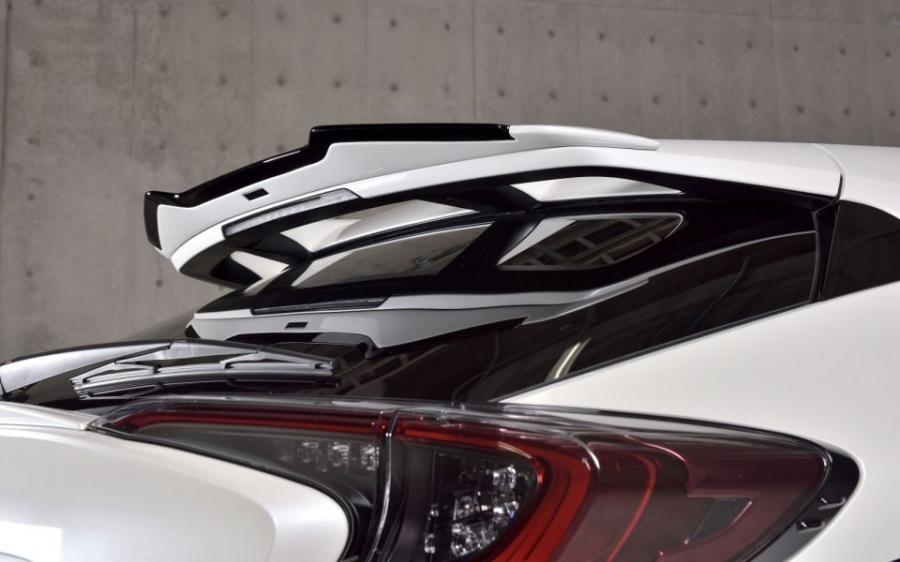 Детали экстерьера Toyota C-HR by Rowen 2016 года  (фото 5 из 17)